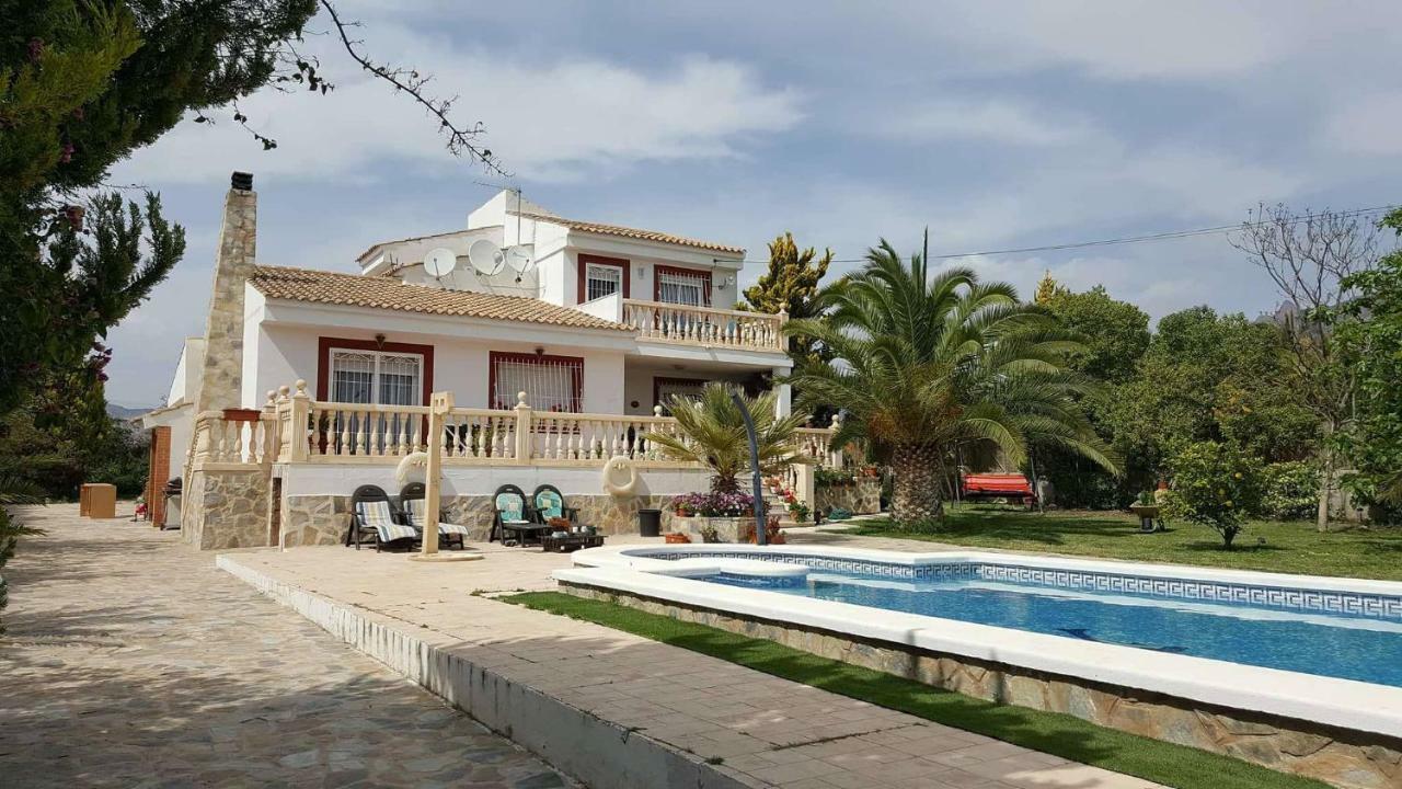 Casa De Los Amigos Busot Exteriér fotografie