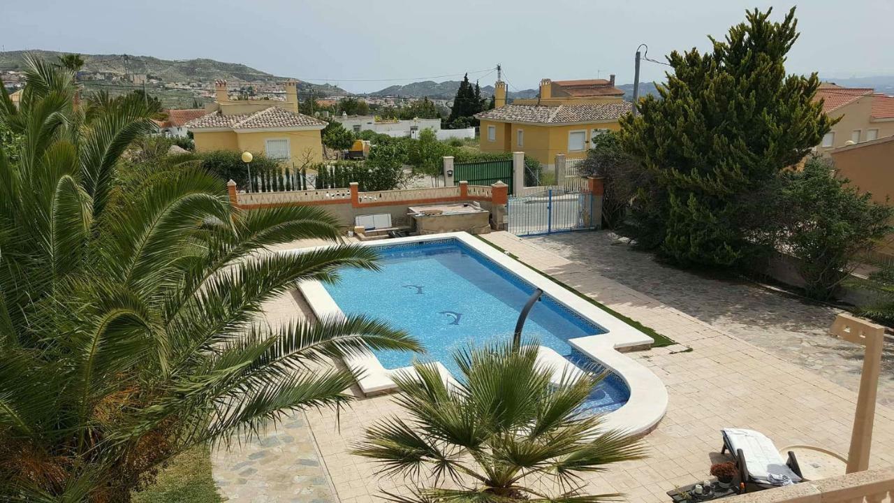Casa De Los Amigos Busot Exteriér fotografie