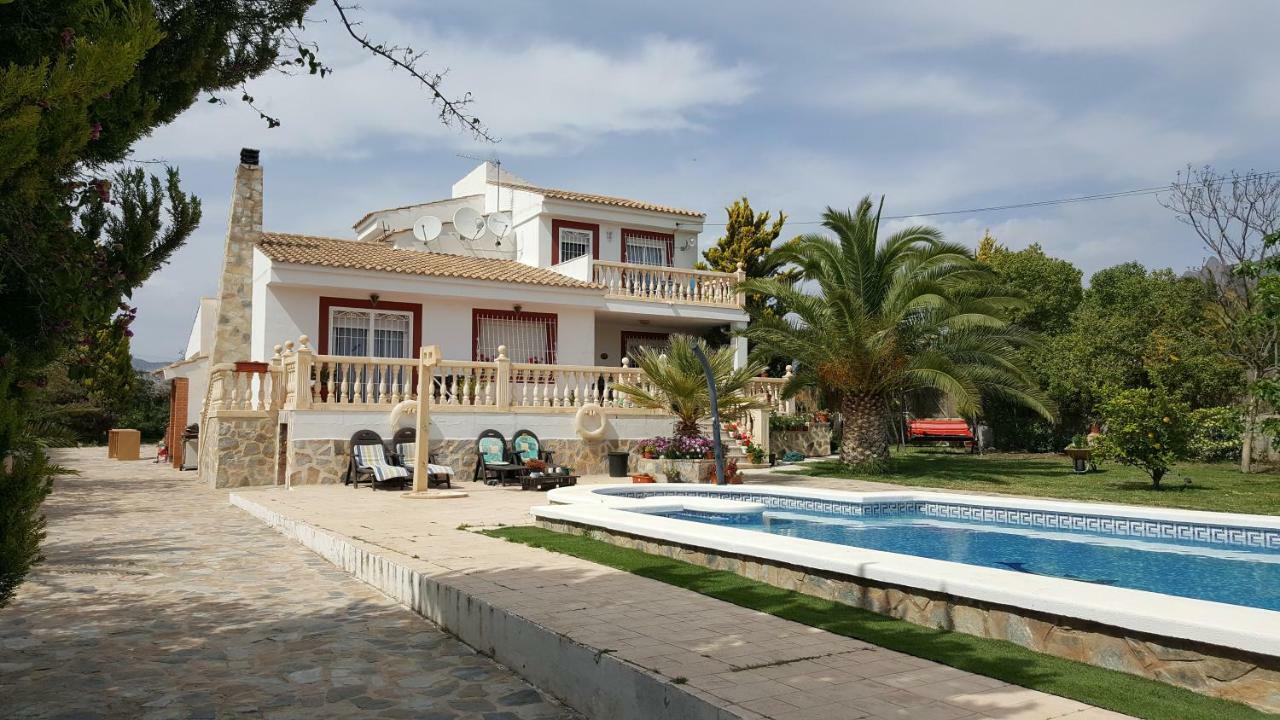 Casa De Los Amigos Busot Exteriér fotografie