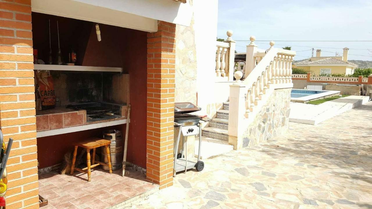 Casa De Los Amigos Busot Exteriér fotografie